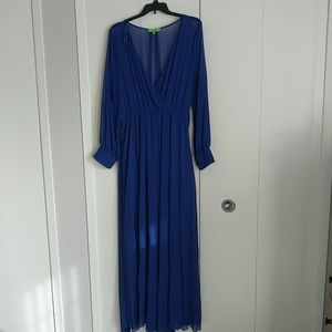 Gorgeous plus size Maxi Dress